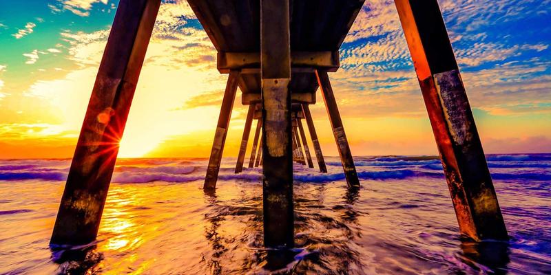 嘻哈43：当节奏与真实碰撞，一场跨越时代的文化对话