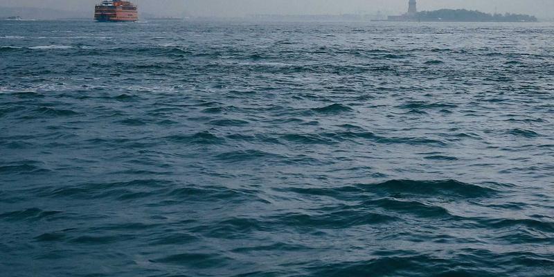 嘻哈48：当说唱艺术遇上偶像文化，一场席卷亚洲的音乐革命